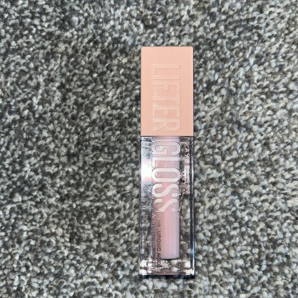 MAYBELLINE ICE 002 lipgloss with hyaluronic acid plumping lipgloss - Picture 2 of 4